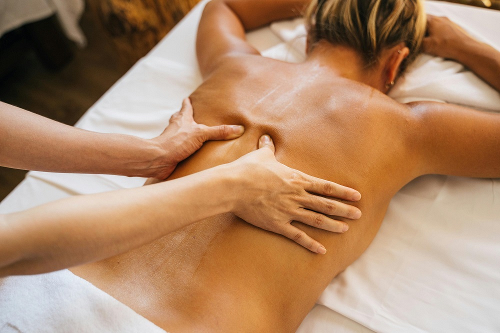 Deep Tissue Massage Healing Holistically